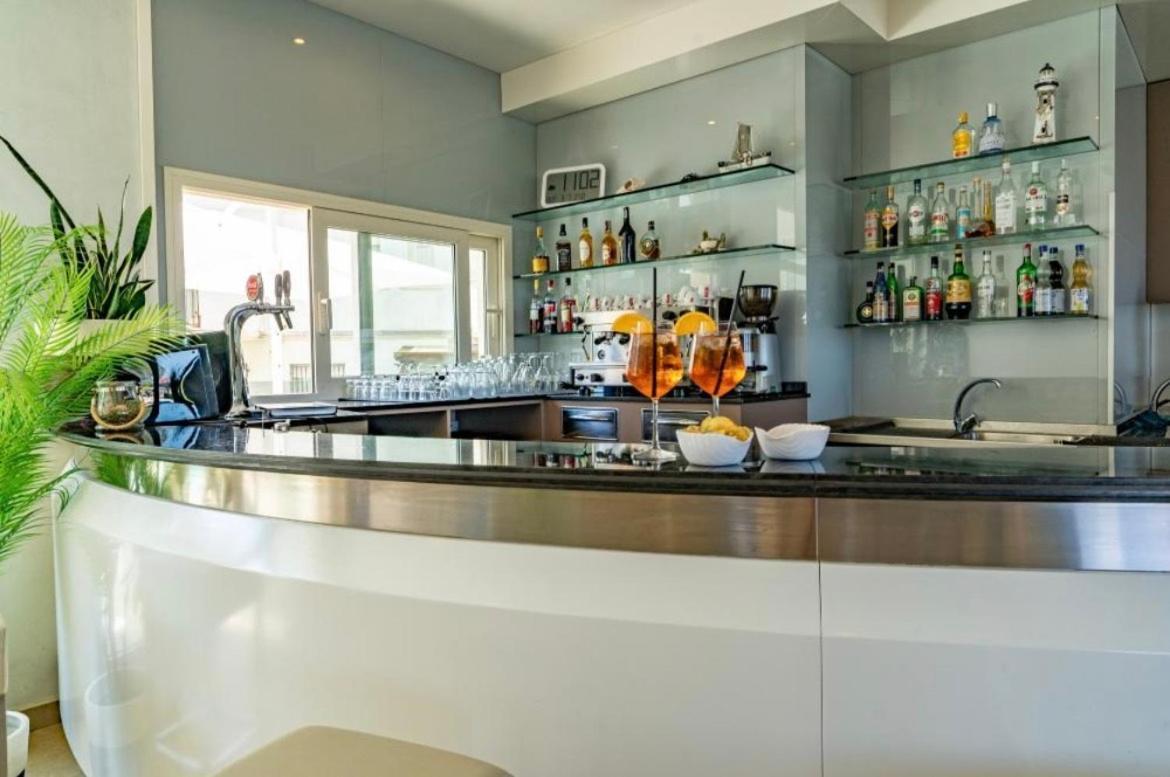 Hotel Bellevue Cattolica Extérieur photo